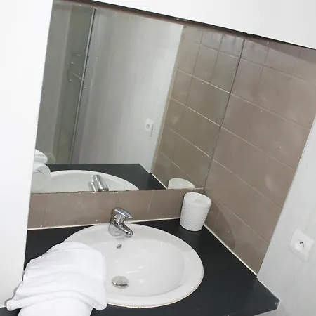 Bel Appartement T2 Carcassonne Exterior photo